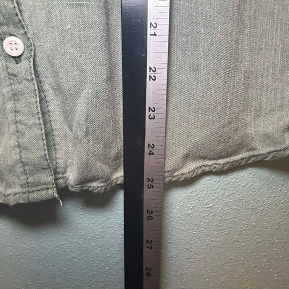 About a Girl Army Green Utility Button Down Shirt Size Medium Long Sleeve - Picture 7 of 8